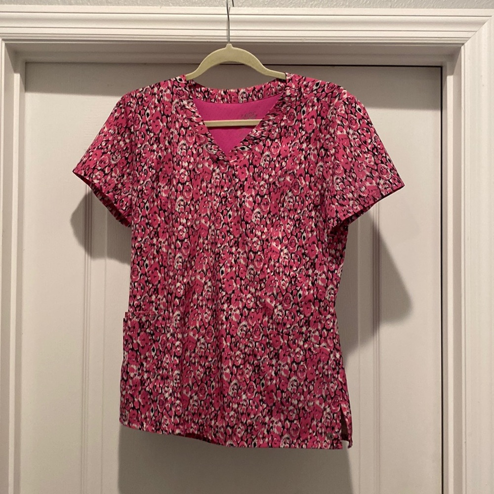 Women’s Scrub Top